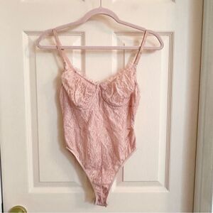Chic Pink Lace Bodysuit